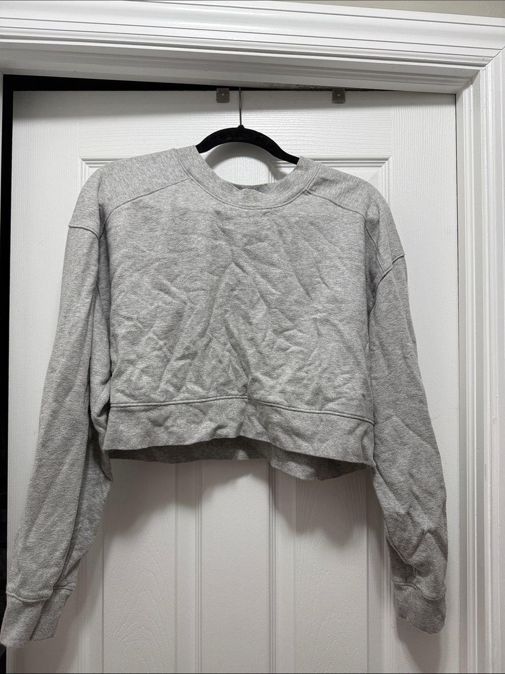 Nuuds Women’s Cropped Grey Sweatshirt